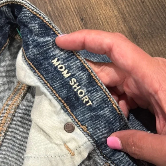 American Eagle Outfitters Blue Distressed Jean Shorts - Picture 6 of 8